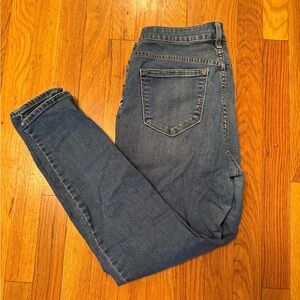 Old Navy Distressed Rockstar Skinny Jeans